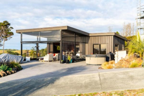 The Cove Retreat - Mangawhai Holiday Home